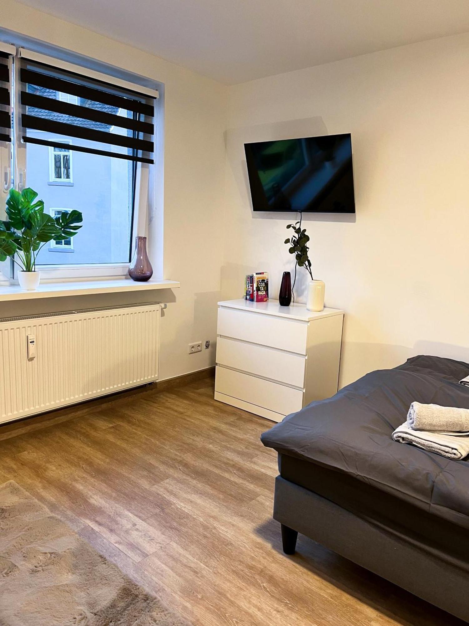 Zentrale Wohlfuehloase Mit Parkplatz Apartment Osnabrück Exterior foto